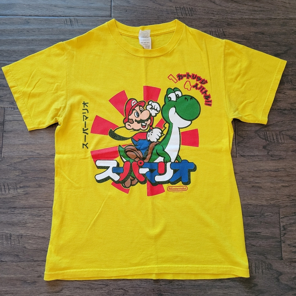 Men's Yellow Mario And Yoshi T-Shirt - Size Small